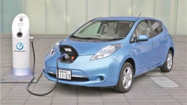 العالم يتحول للاعتماد على السيارات الكهربائية