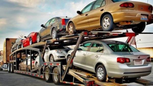 جمارك السيارات بالسويس تفرج عن سيارات بقيمة 235 مليون خلال فبراير2021