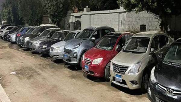 ضبط 17 سيارة مسروقة بمصر