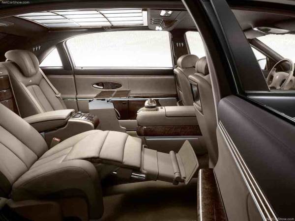 Maybach-62_S_2011_1024x768_wallpaper_1c
