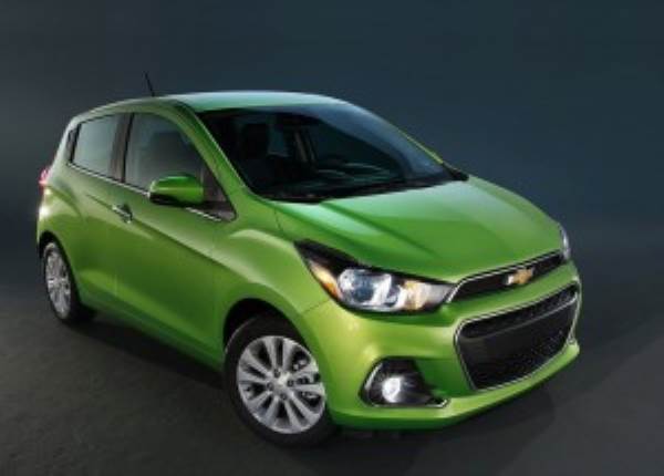 Chevrolet-Spark_2016_800x600_wallpaper_04
