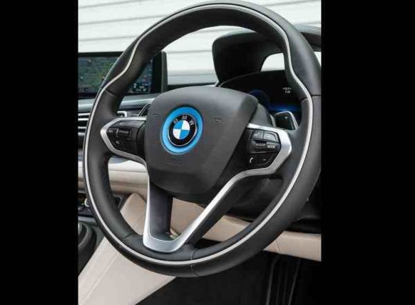 BMW-i8_2015_800x600_wallpaper_bc