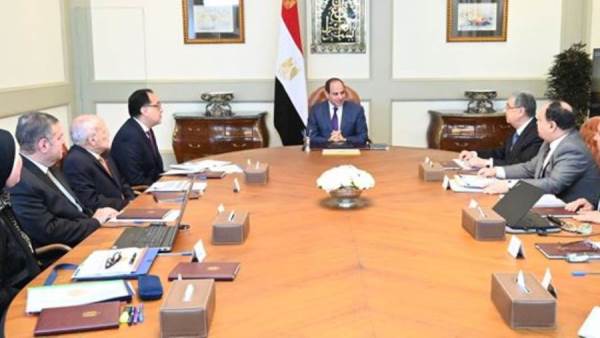 اجتماع الرئيس السيسي لتوطين صناعة السيارات في مصر