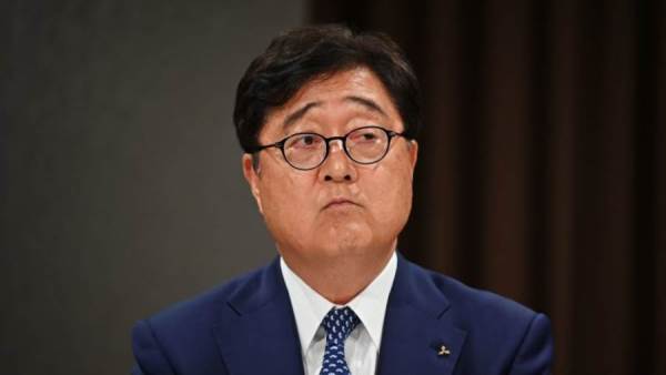 رئيس ميتسوبيشي أوسامو ماسوكو