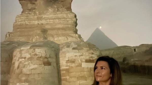 متسابقة سيارات أمريكية في مصر