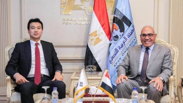 لقاء بين الهيئة العربية للتصنيع وسفير كوريا في مصر