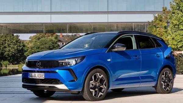 اوبل جراند لاند الجديدة