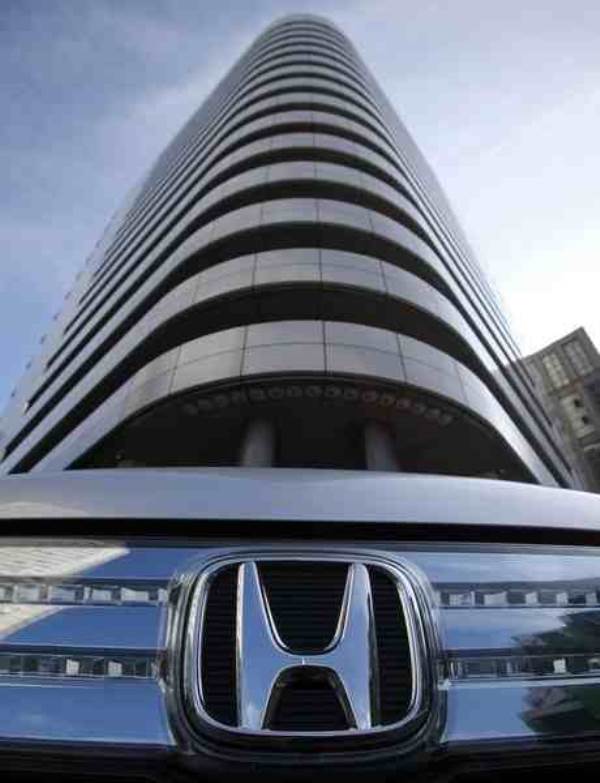 2015-04-01T070913Z_1007030001_LYNXMPEB301F6_RTROPTP_3_OEGIN