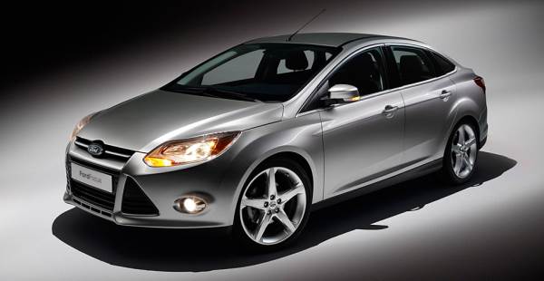 2012-Ford-Focus-3