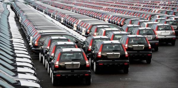 صادرات السيارات البريطانية تسجل افضل اداء على الاطلاق لشهر 
