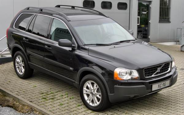 Volvo_XC90_front