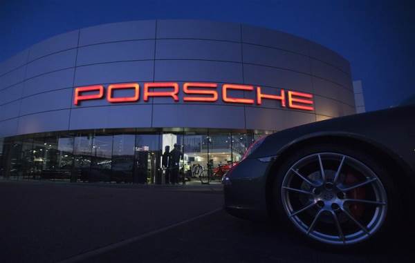 PORSCHE DEVRAIT ENREGISTRER DES VENTES RECORD AUX USA EN 20