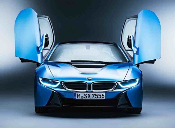 BMW-i8_2015_1024x768_wallpaper_95