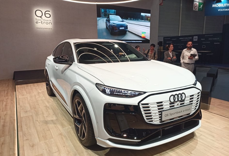  أودي Q6 Sportback E-Tron