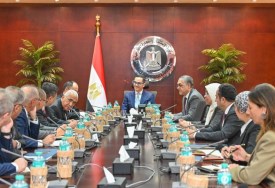 وفد بروميتون للإطارات في لقاء مع المسئولين المصريين