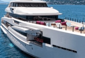 يخت Yachtona 45 الفاخر 