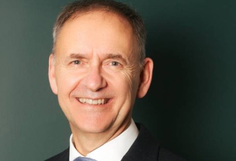 جيمس كريشتون، المدير الإقليمي لشركة رولز رويس موتور كارز في الشرق الأوسط وأفريقيا