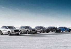 سيارات لي أوتو