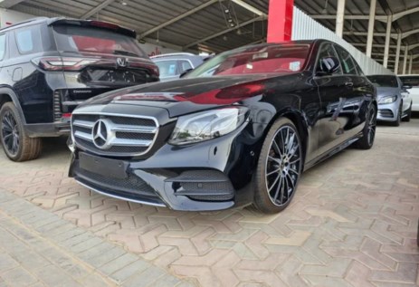 مزاد سيارات مرسيدس