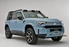 دونجفينج M-Hero M817 الهجينة