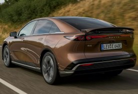 سيارات كهربائية