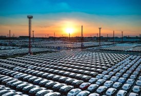 تصدير السيارات الصينية