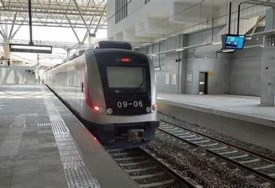 القطار الكهربائي الخفيف