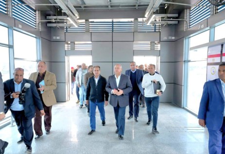 وزير النقل في محطات الأتوبيس الترددي