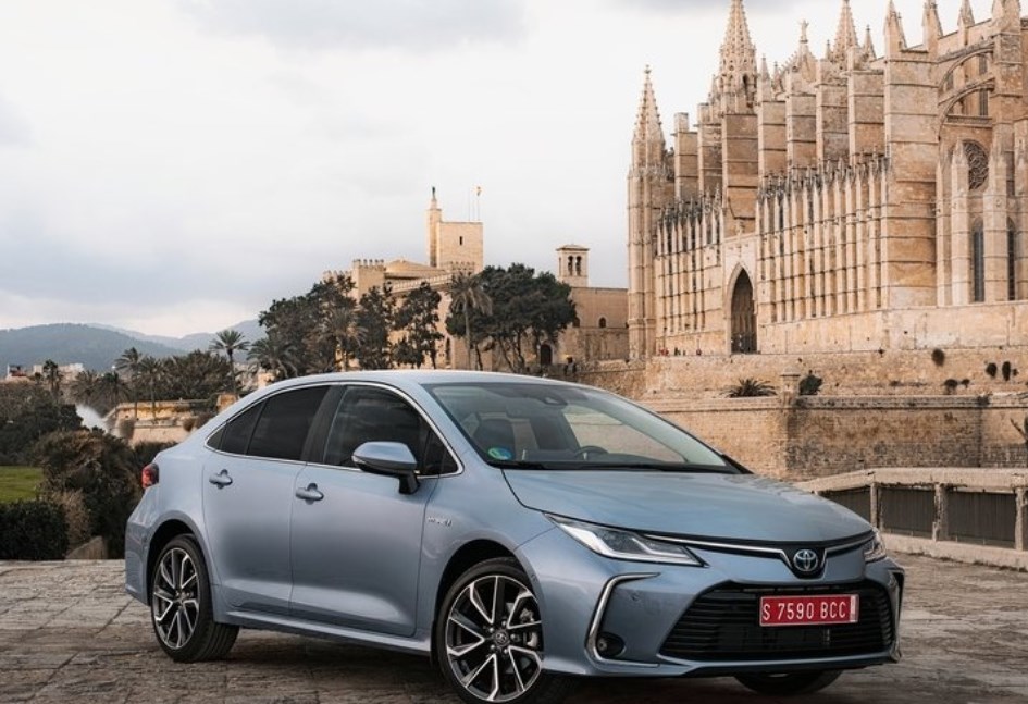 تويوتا كورولا