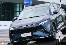 تجربة قيادة كايي X7