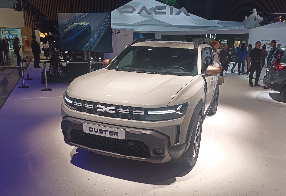 داسيا داستر