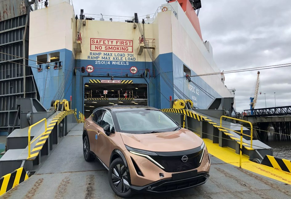 صادرات السيارات اليابانية