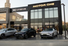 صالة عرض موتور وان لسيارات اكسبنج