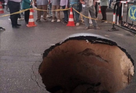 هبوط أرضي أسفل كوبري التجنيد