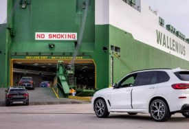 تصدير السيارات من أوروبا لأمريكا