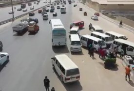 سلوكيات سلبية علي الطرق المصرية