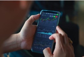 تداول الأسهم : الأسواق المالية ودور البورصات