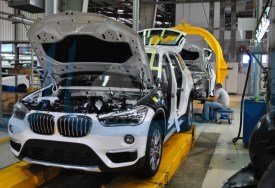 صناعة السيارات