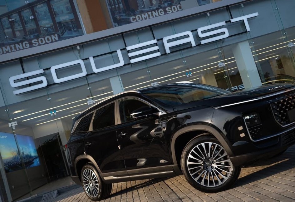 صالة عرض البرماوي المتخصصة لـ"سوايست"