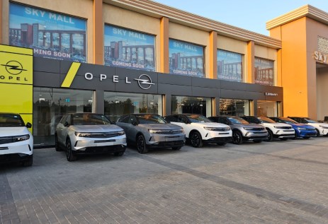 صالة عرض البرماوي موتورز لعلامة أوبل في بورسعيد