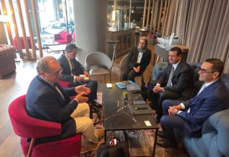 مناقشة تطوير وتصنيع المحركات في مصر مع ABC البلجيكية