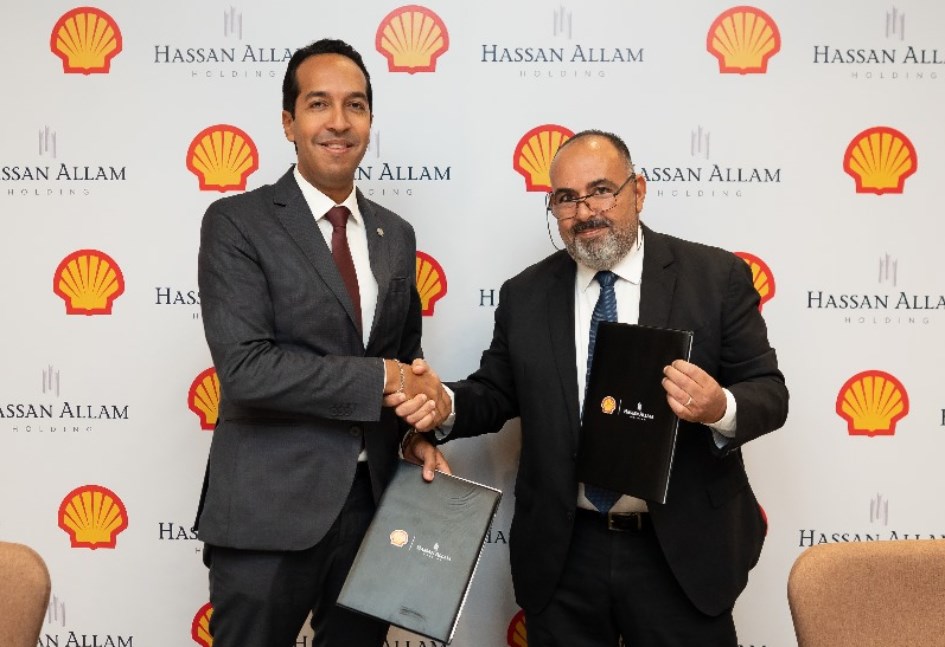 شل للزيوت مصر وحسن علام القابضة توقعان شراكة