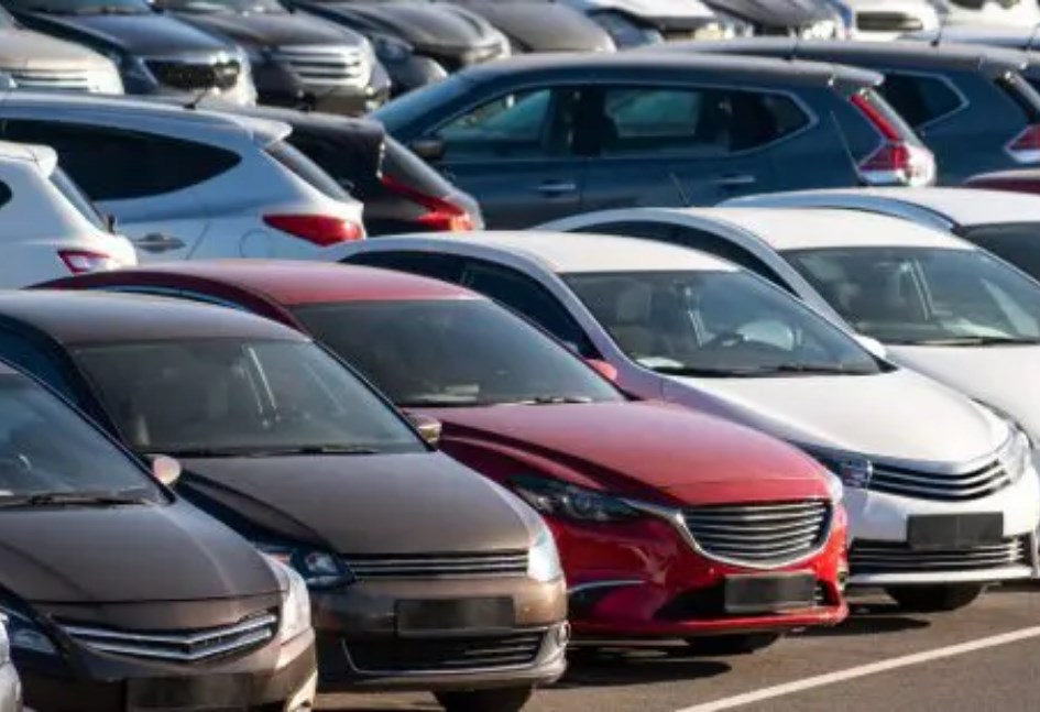 مبيعات السيارات