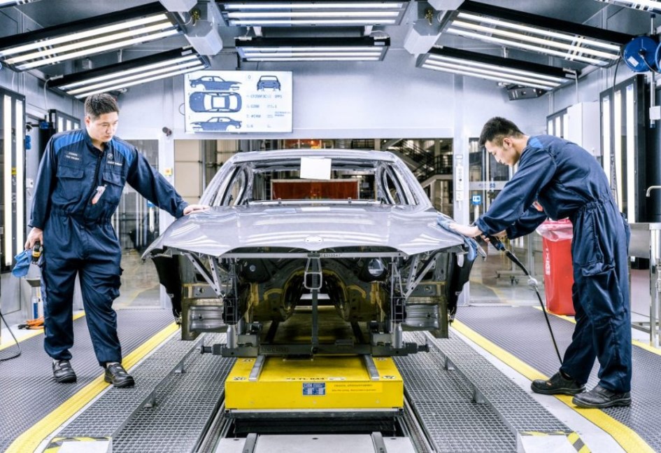 صناعة السيارات