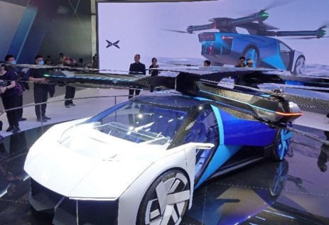 السيارات الطائرة