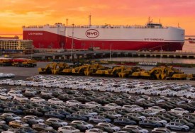 شحن السيارات الصينية للتصدير