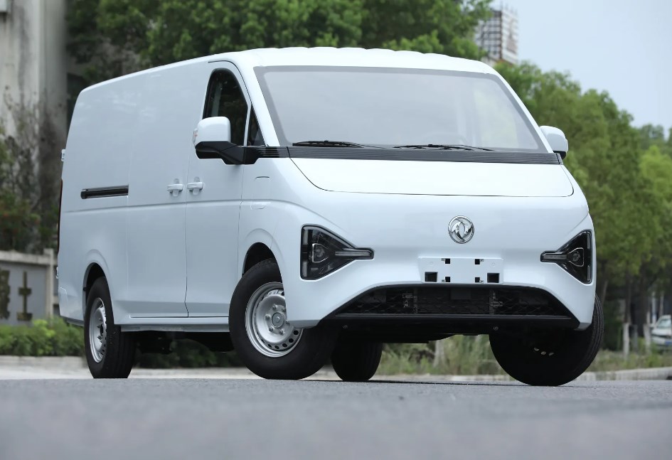 دونج فينج EV 