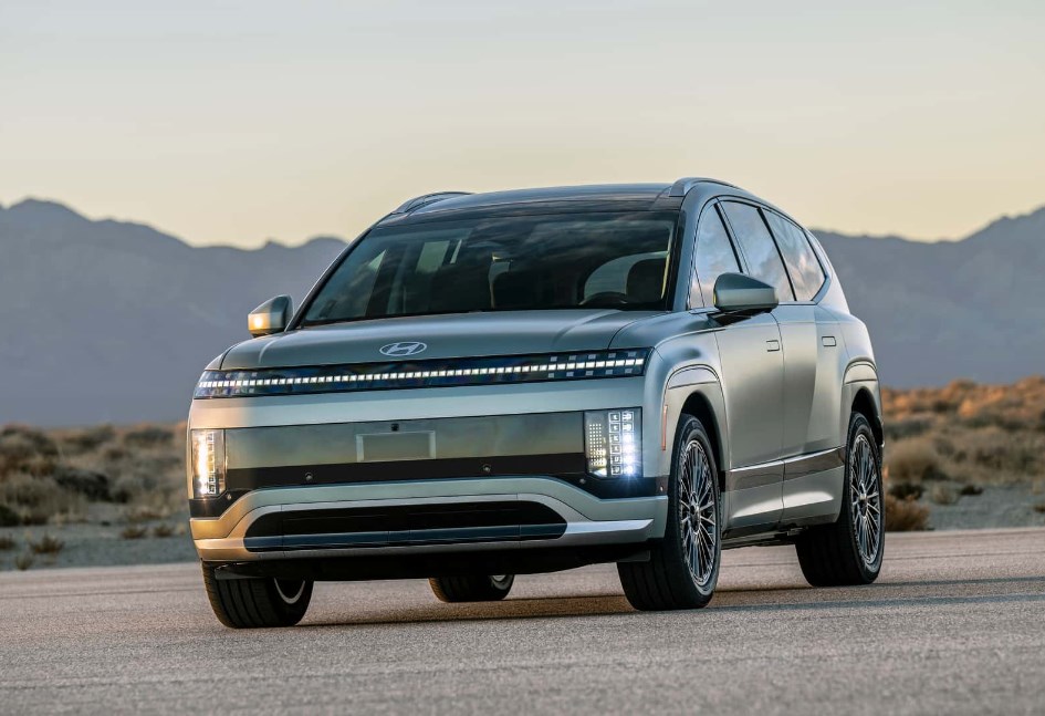 هيونداي أيونيك 9