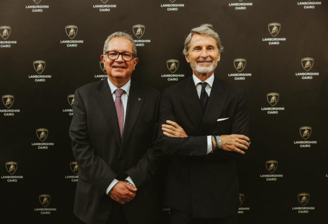 خالد محمود رئيس مجلس ادارة MTI مع وينكلمان 