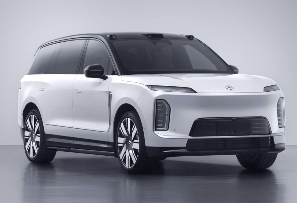 Nio ES9